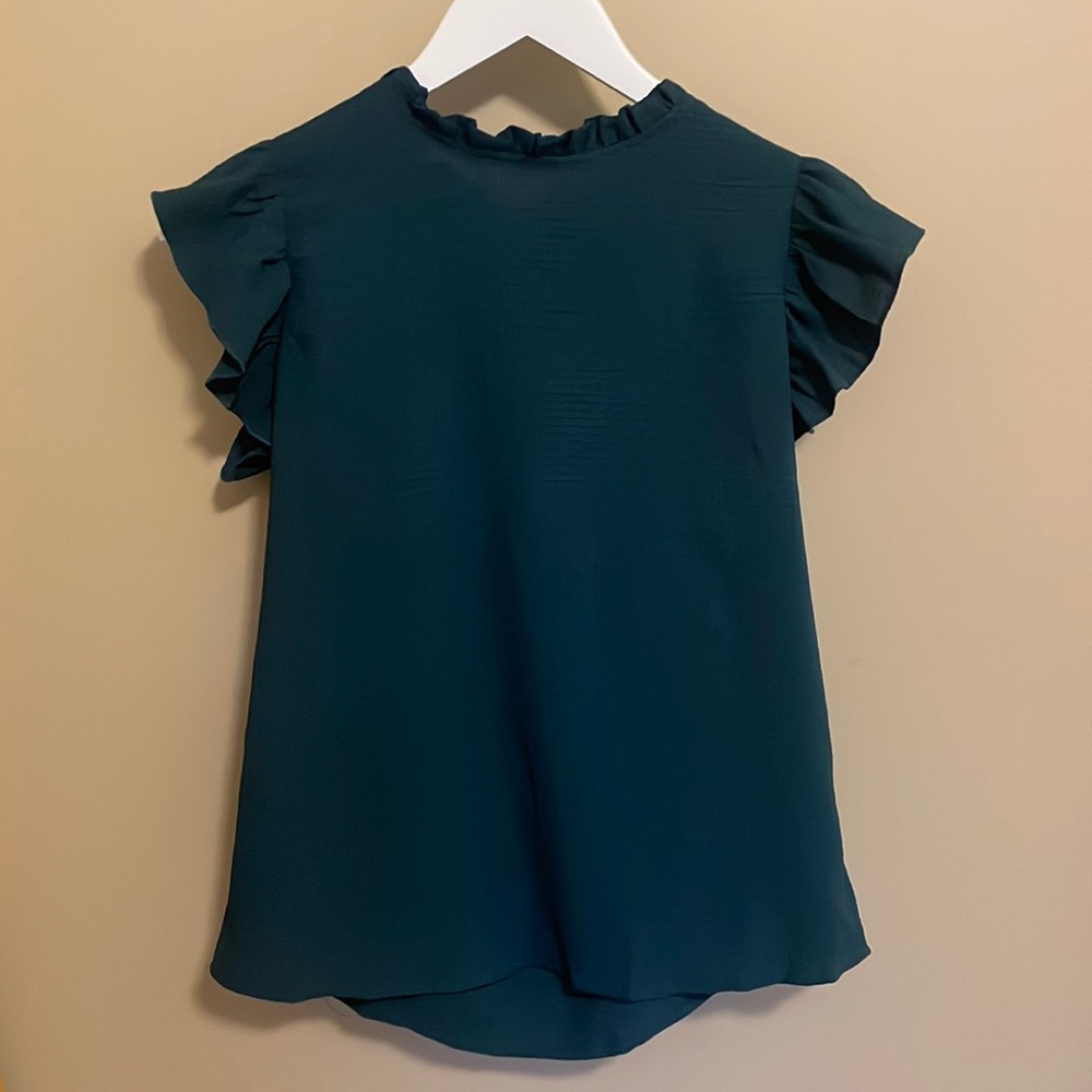 Ruffle sleeve blouse